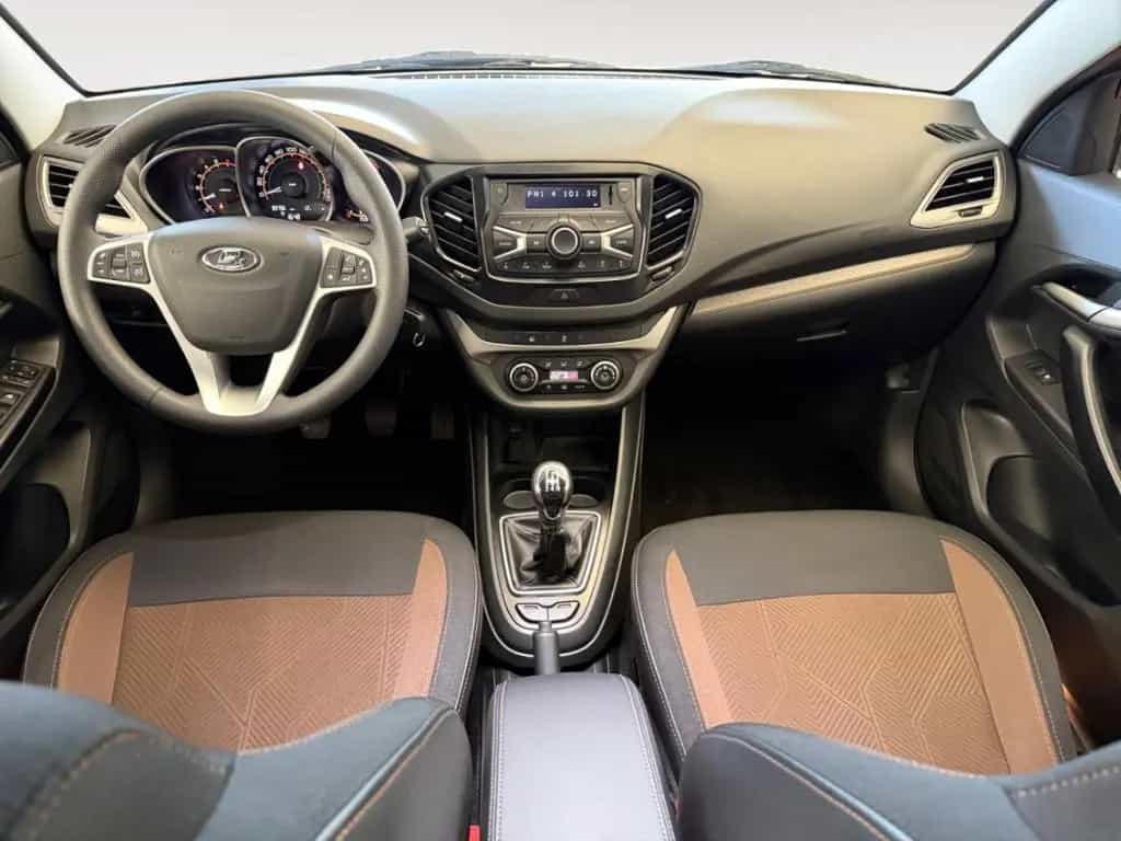 Lada Vesta SW SITZ.HZG TEMPOMAT ALU BLUETOOTH KLIMA M 09/2018-photo-12