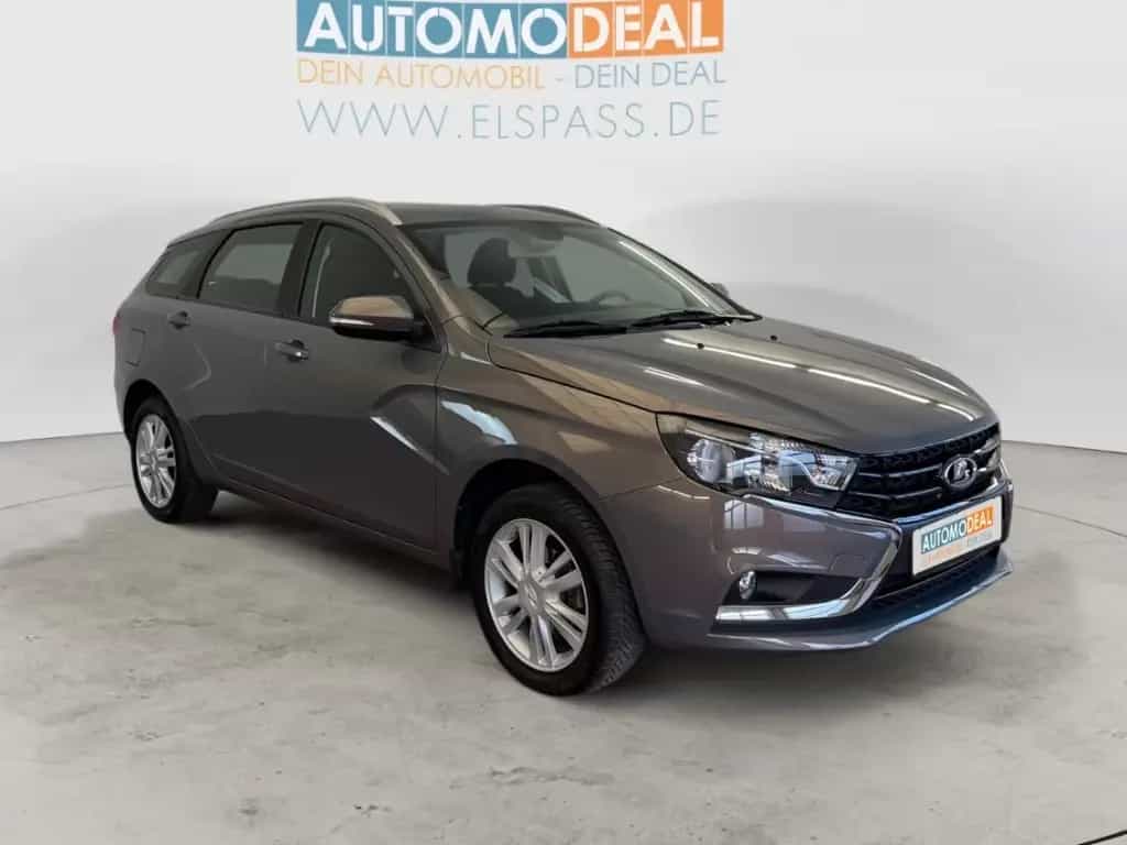 Lada Vesta SW SITZ.HZG TEMPOMAT ALU BLUETOOTH KLIMA M 09/2018-photo-3