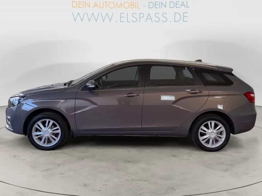 Lada Vesta SW SITZ.HZG TEMPOMAT ALU BLUETOOTH KLIMA M 09/2018-photo-7