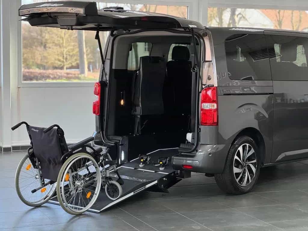Citroën SpaceTourer M Shine Rollstuhlgerecht-Rampe 12/2018-photo-5