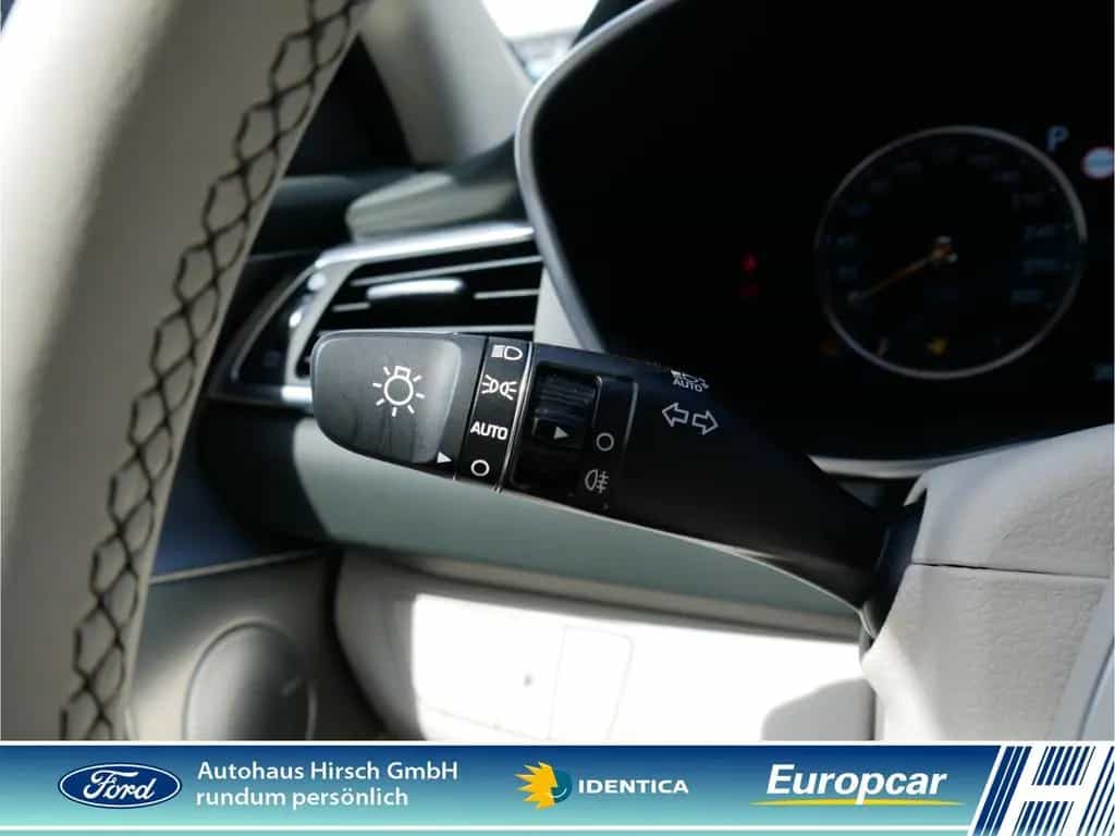Genesis G70 Luxury 4WD 2.0 T-GDI EU6d AD Leder LED ACC 06/2022-photo-13