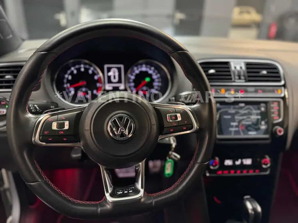 Volkswagen Polo V GTI DSG/Navi/Pano/Shz/Temp/LED/Multi 07/2016-photo-22