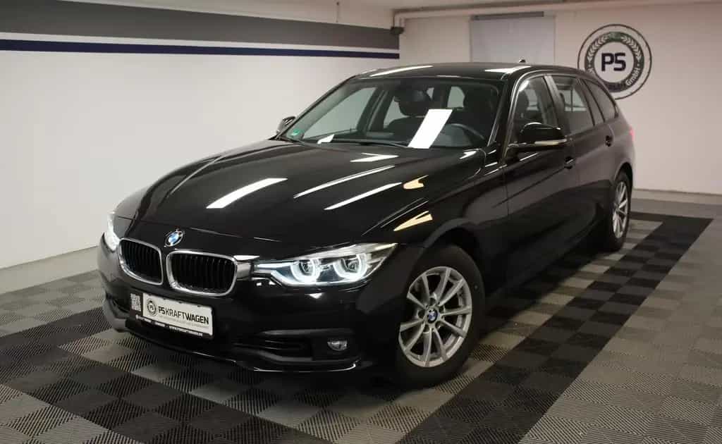 BMW 318 i Touring Autom. LED KLIMA EL.HECKKLAPPE PDC+ 12/2018-photo-0