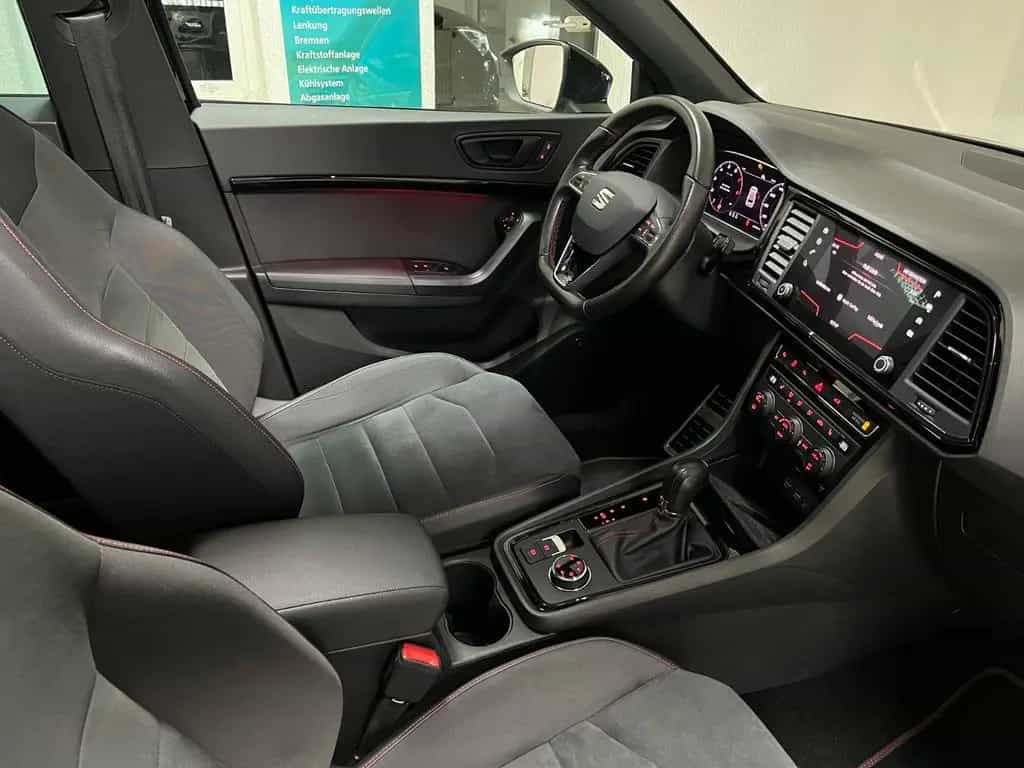 Seat Ateca FR 4Drive DSG Pano LED Alcantara CarPlay 07/2020-photo-8