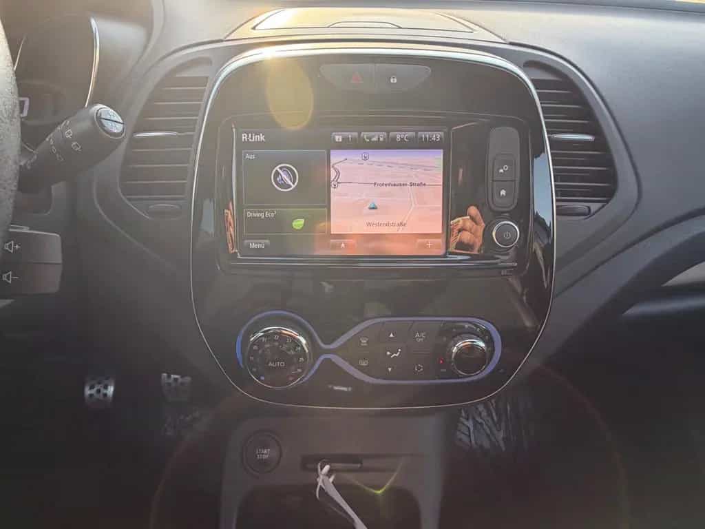 Renault Captur Version S *1te Hand * 08/2018-photo-23