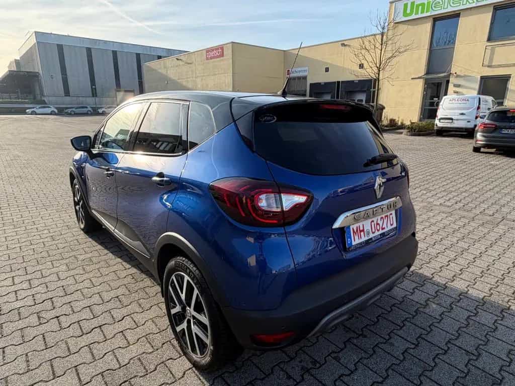 Renault Captur Version S *1te Hand * 08/2018-photo-2
