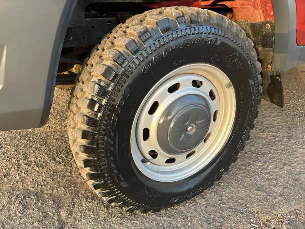 Other Other GAZ Sobol 2.7 Benzin 4x4 7-Sitzer TÜV/AU Neu 11/2025-photo-10