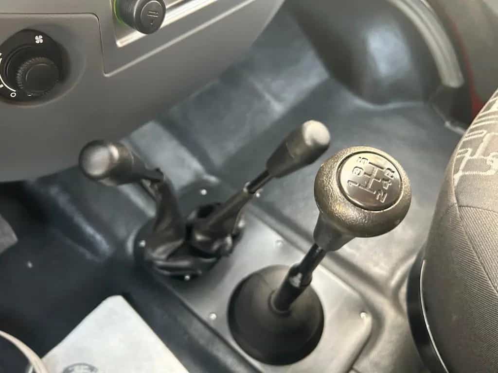Other Other GAZ Sobol 2.7 Benzin 4x4 7-Sitzer TÜV/AU Neu 11/2025-photo-27