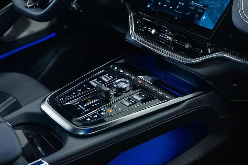 Aston Martin DBX 4.0 V8 DBX707 25MY Full Options Bowers & Wilkins 03/2025-photo-14