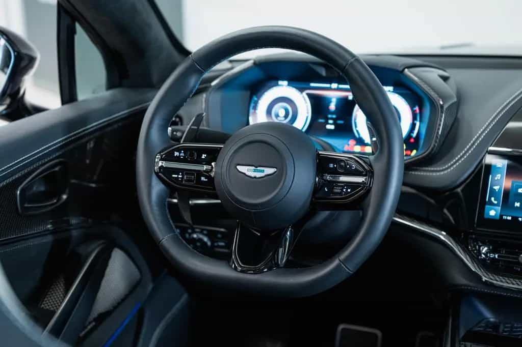 Aston Martin DBX 4.0 V8 DBX707 25MY Full Options Bowers & Wilkins 03/2025-photo-8