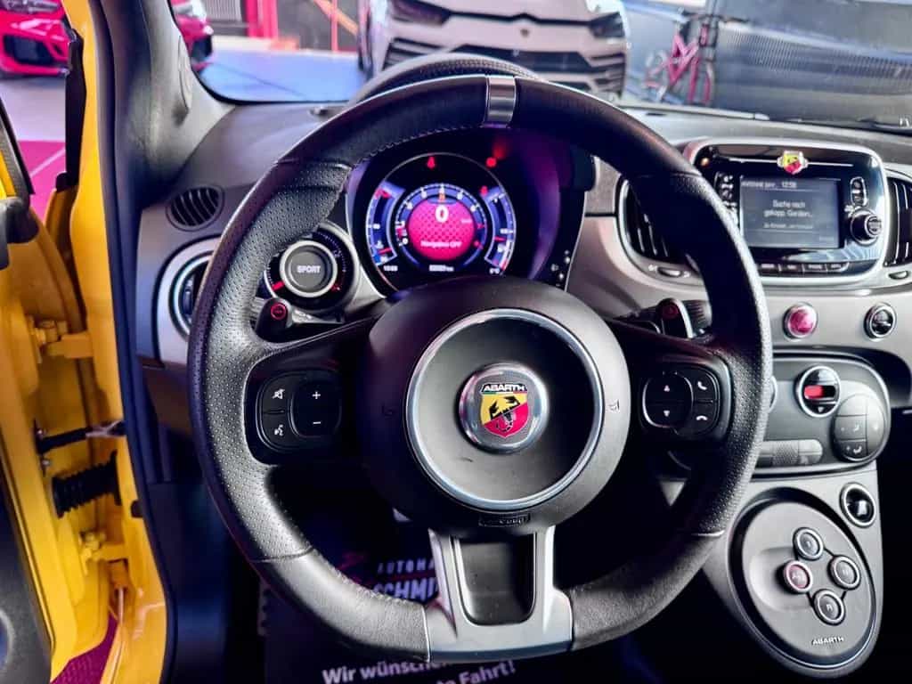 Abarth 595 Turismo Leder Automatik Navi Pano Competizio 09/2016-photo-14