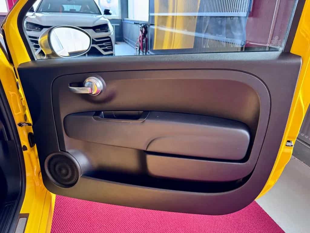 Abarth 595 Turismo Leder Automatik Navi Pano Competizio 09/2016-photo-22