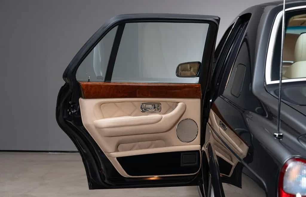Bentley Arnage T -Mulliner- 07/2004-photo-7