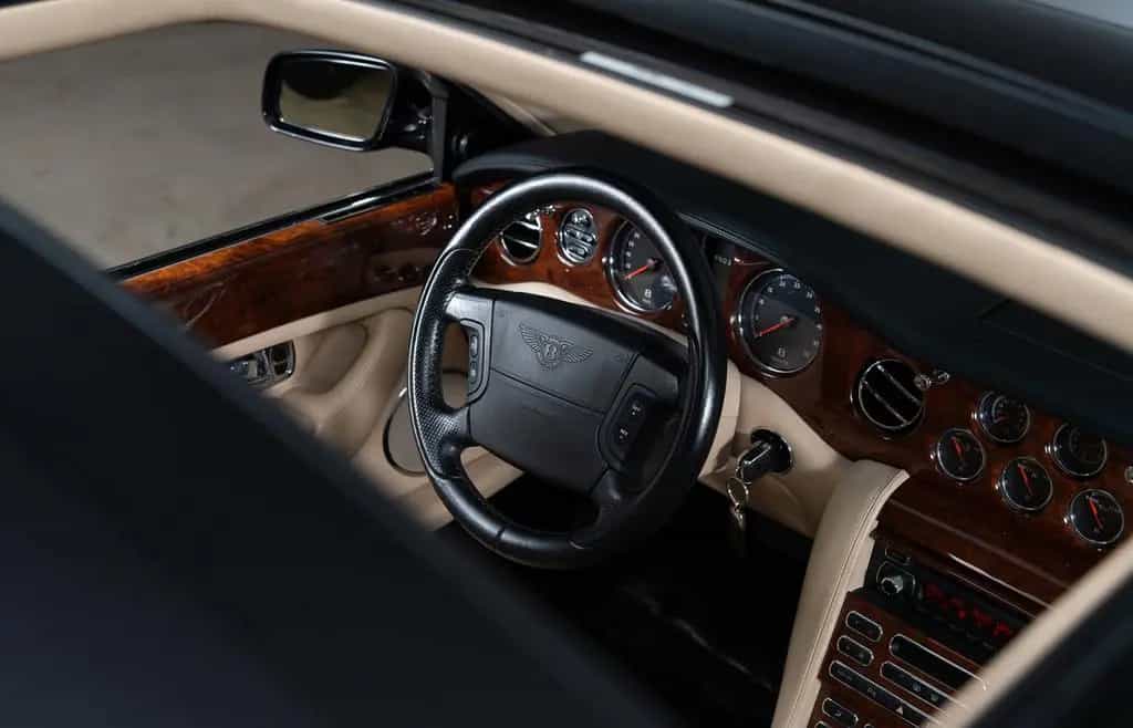 Bentley Arnage T -Mulliner- 07/2004-photo-8