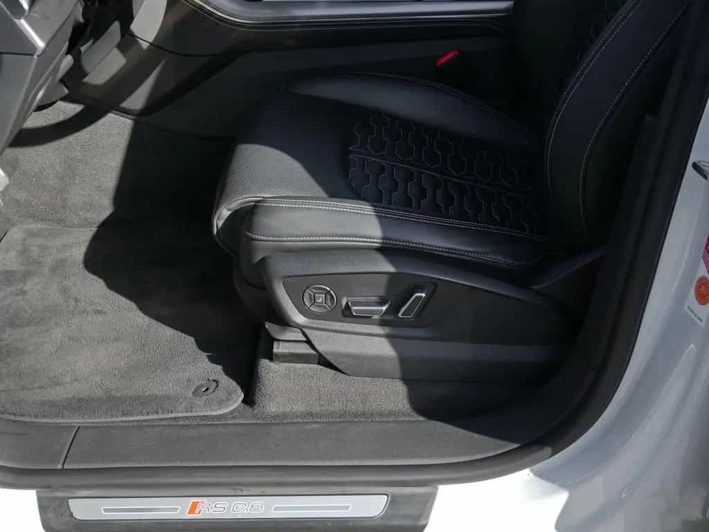 Audi RSQ8 RS Q8 AHK*Air*B&O*Pano*305 km/h*Sitzbel.*Massage 01/2023-photo-22