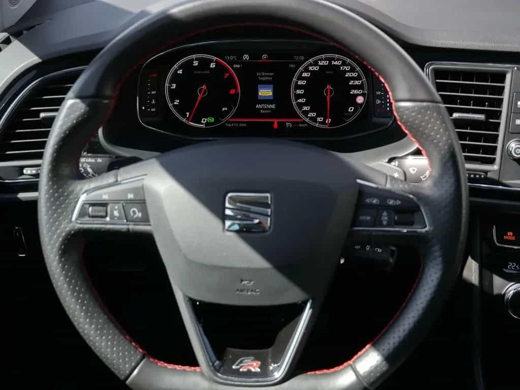 Seat Leon 1.5 TSI FR LED*Navigation*Panoramadach 07/2019-photo-8
