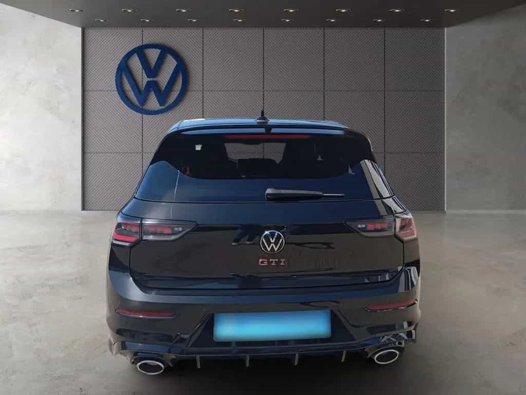 Volkswagen Golf VIII 2.0 TSI GTI Clubsport Navi IQ.LIGHT - 12/2024-photo-4