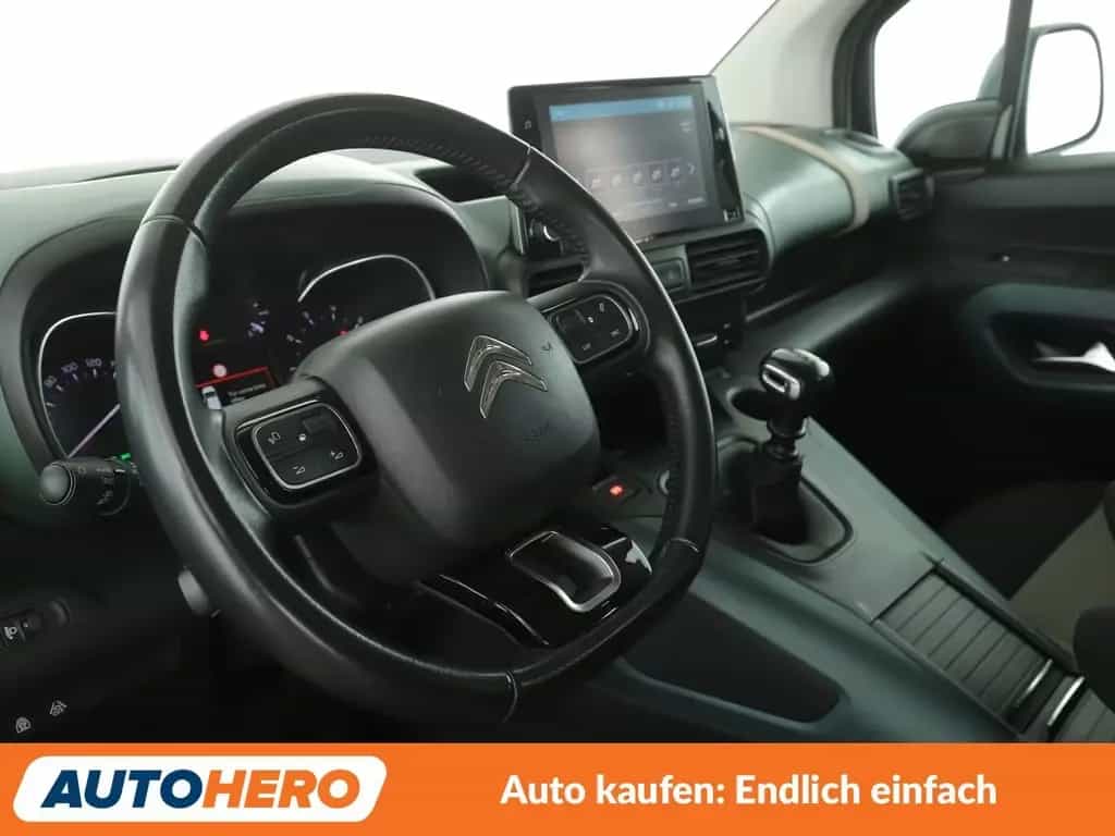 Citroën Berlingo 1.5 Blue-HDi Feel M*NAVI*TEMPO*CAM*PDC* 04/2019-photo-10