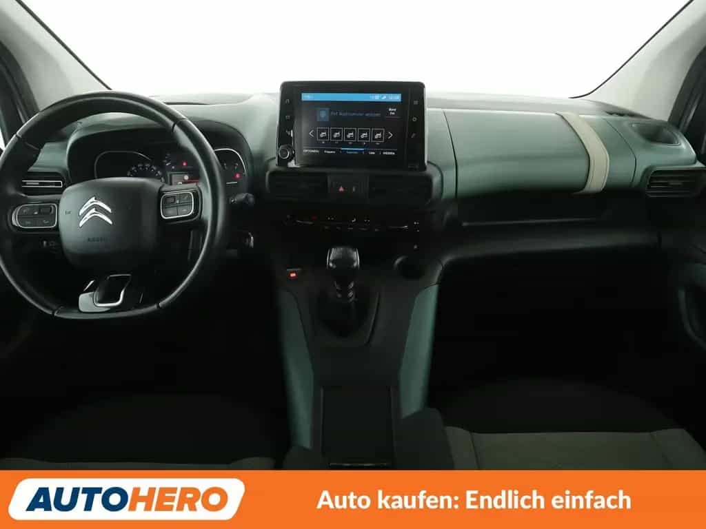 Citroën Berlingo 1.5 Blue-HDi Feel M*NAVI*TEMPO*CAM*PDC* 04/2019-photo-11