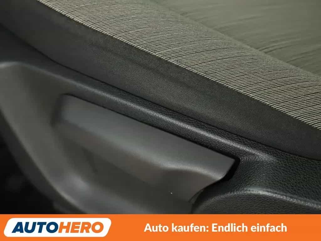 Citroën Berlingo 1.5 Blue-HDi Feel M*NAVI*TEMPO*CAM*PDC* 04/2019-photo-29