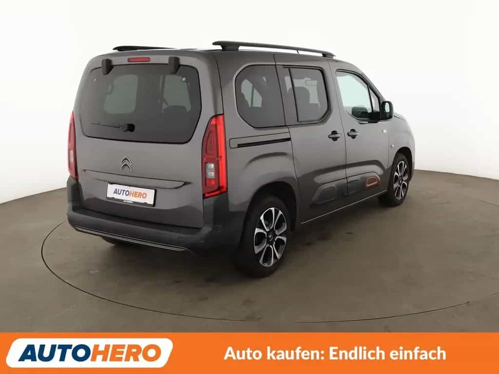 Citroën Berlingo 1.5 Blue-HDi Feel M*NAVI*TEMPO*CAM*PDC* 04/2019-photo-5