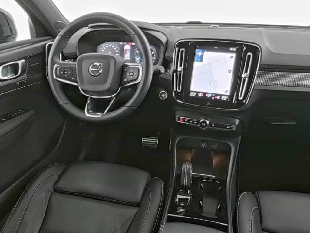 Volvo XC40 R Design 360°|LED|Kessy|CarPlay|SHZ|PDC 12/2021-photo-16