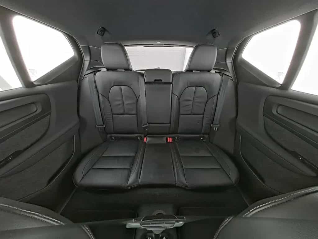 Volvo XC40 R Design 360°|LED|Kessy|CarPlay|SHZ|PDC 12/2021-photo-17
