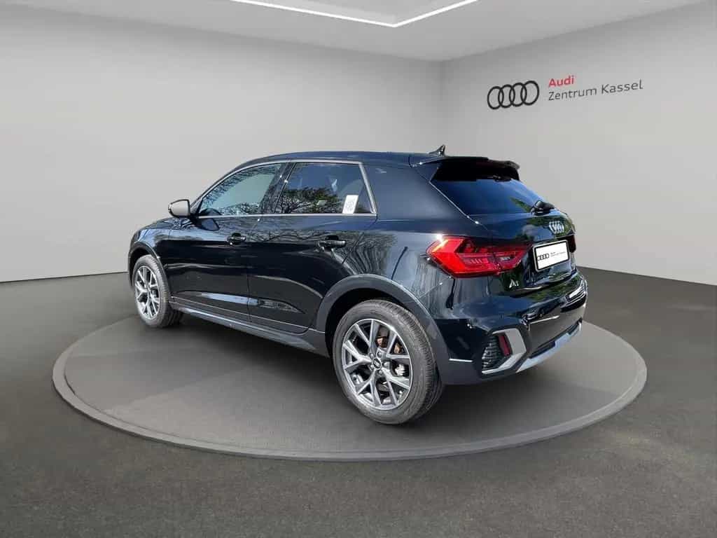 Audi A1 allstreet 30 TFSI LED PDC+ Navi Sitzheizung 03/2023-photo-3