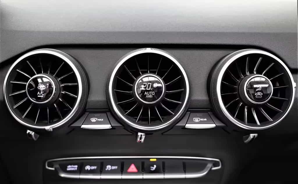 Audi TT 2.0TFSI 230PS Roadster Quattro S-Line Virtual 04/2015-photo-18
