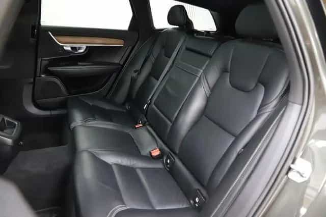 Volvo V90 2.0 T5 254PS Inscription Pano ACC LED 360° 10/2017-photo-11
