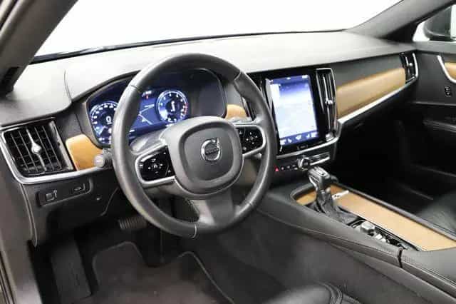 Volvo V90 2.0 T5 254PS Inscription Pano ACC LED 360° 10/2017-photo-13