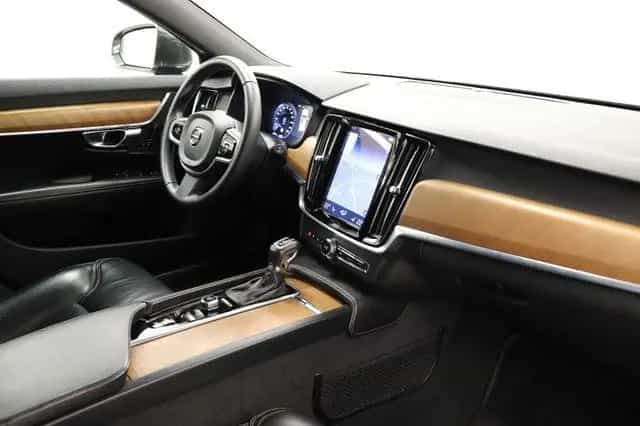 Volvo V90 2.0 T5 254PS Inscription Pano ACC LED 360° 10/2017-photo-15