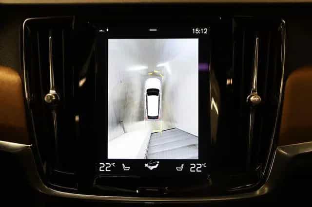 Volvo V90 2.0 T5 254PS Inscription Pano ACC LED 360° 10/2017-photo-23