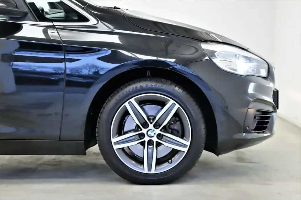 BMW 220 i Grand Tourer 192PS Sport Line Pano Head-Up 12/2015-photo-28