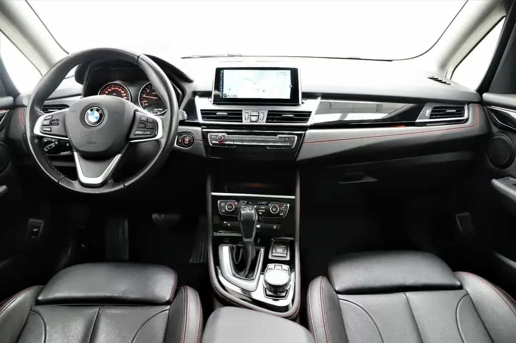 BMW 220 i Grand Tourer 192PS Sport Line Pano Head-Up 12/2015-photo-9