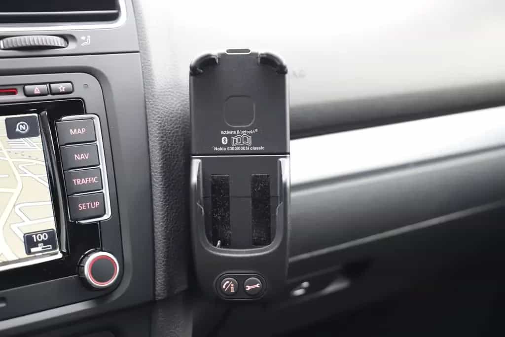 Volkswagen Golf 6 R 2.0TSI 271PS DSG 4M Schalensitze 1.Hand 06/2011-photo-25