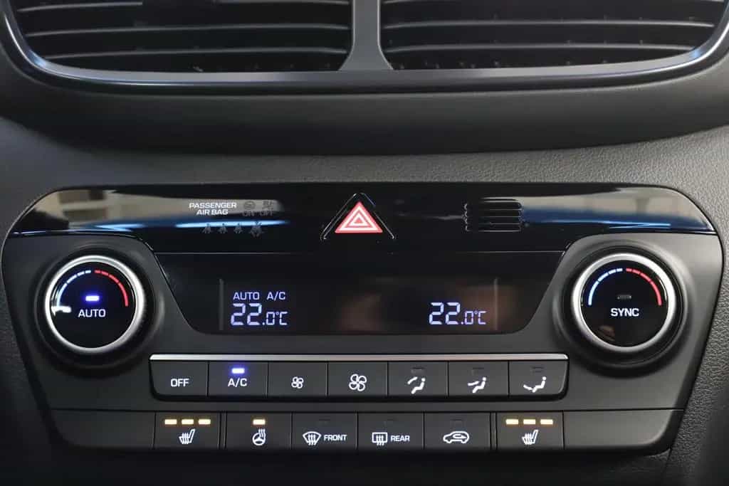 Hyundai TUCSON 1.6TGDI 177PS DCT N Line Carplay AHK LED 09/2019-photo-16