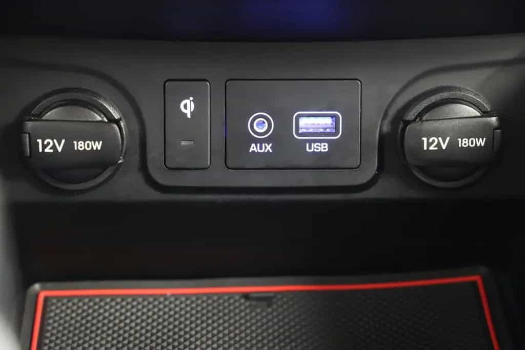 Hyundai TUCSON 1.6TGDI 177PS DCT N Line Carplay AHK LED 09/2019-photo-25
