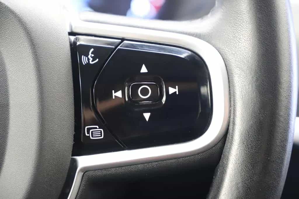 Volvo S90 2.0 T4 190PS Momentum Memory Carplay ACC 06/2018-photo-22