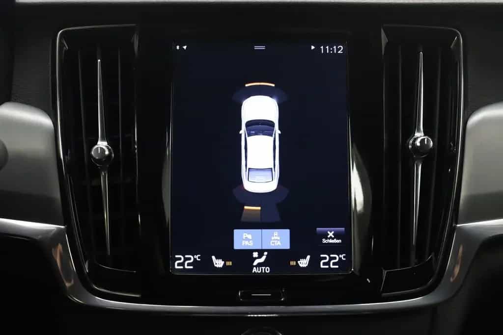 Volvo S90 2.0 T4 190PS Momentum Memory Carplay ACC 06/2018-photo-33