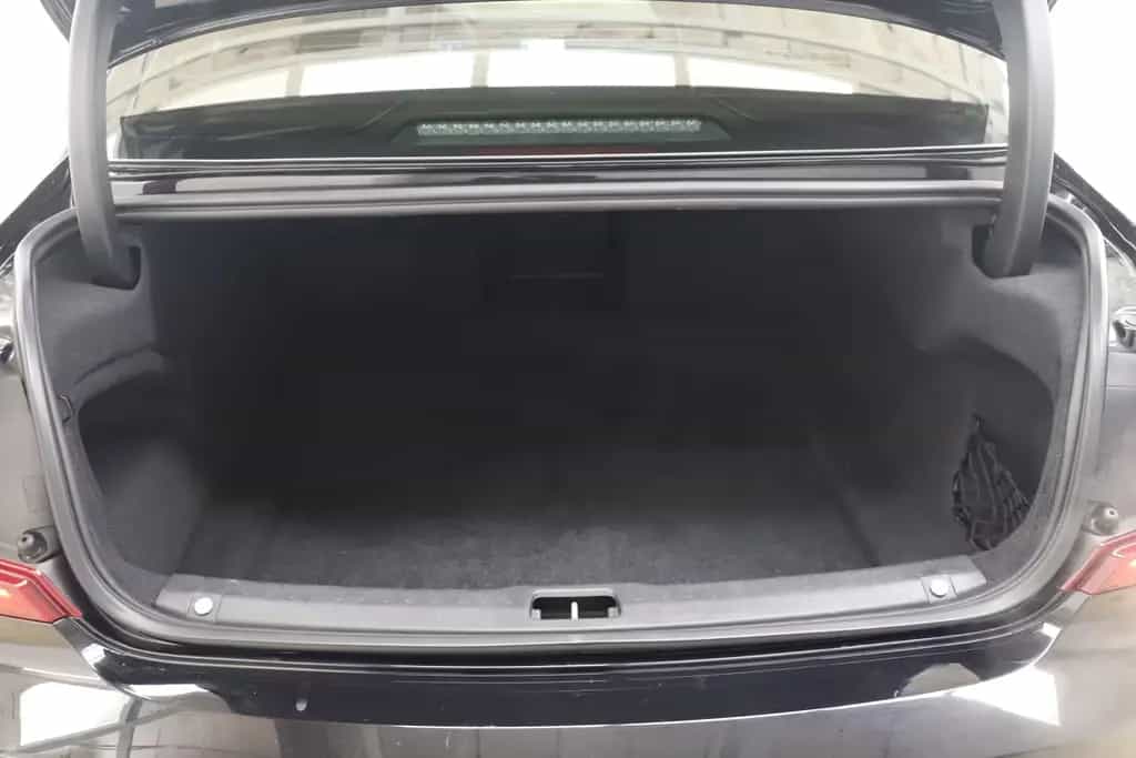 Volvo S90 2.0 T4 190PS Momentum Memory Carplay ACC 06/2018-photo-34