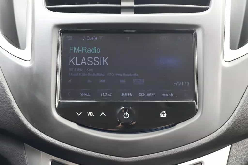 Chevrolet Trax 1.7D 131PS Automatik LT+ SHZ Klima 1.Hand 01/2014-photo-21