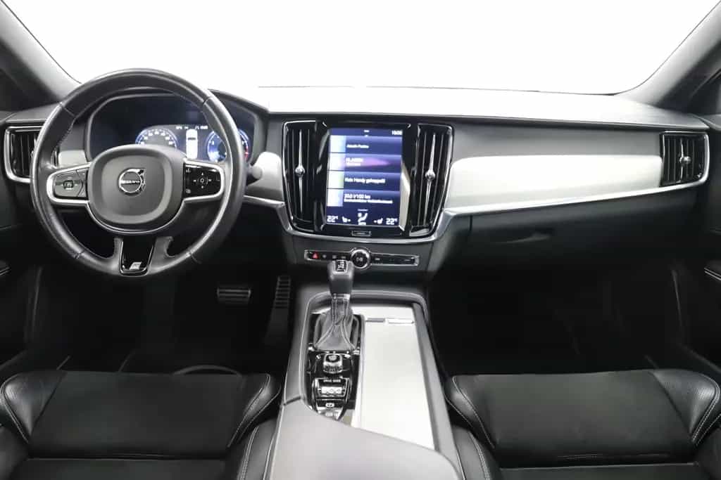 Volvo S90 2.0 T6 320PS AWD R Design HUD ACC Carplay 12/2017-photo-13
