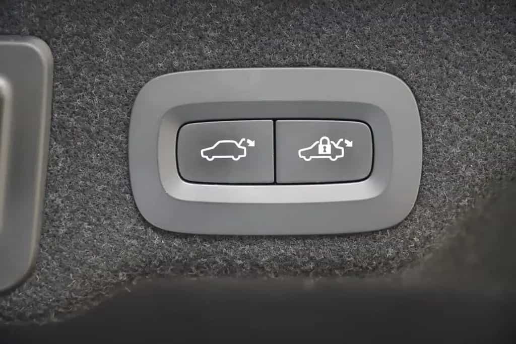 Volvo S90 2.0 T6 320PS AWD R Design HUD ACC Carplay 12/2017-photo-38