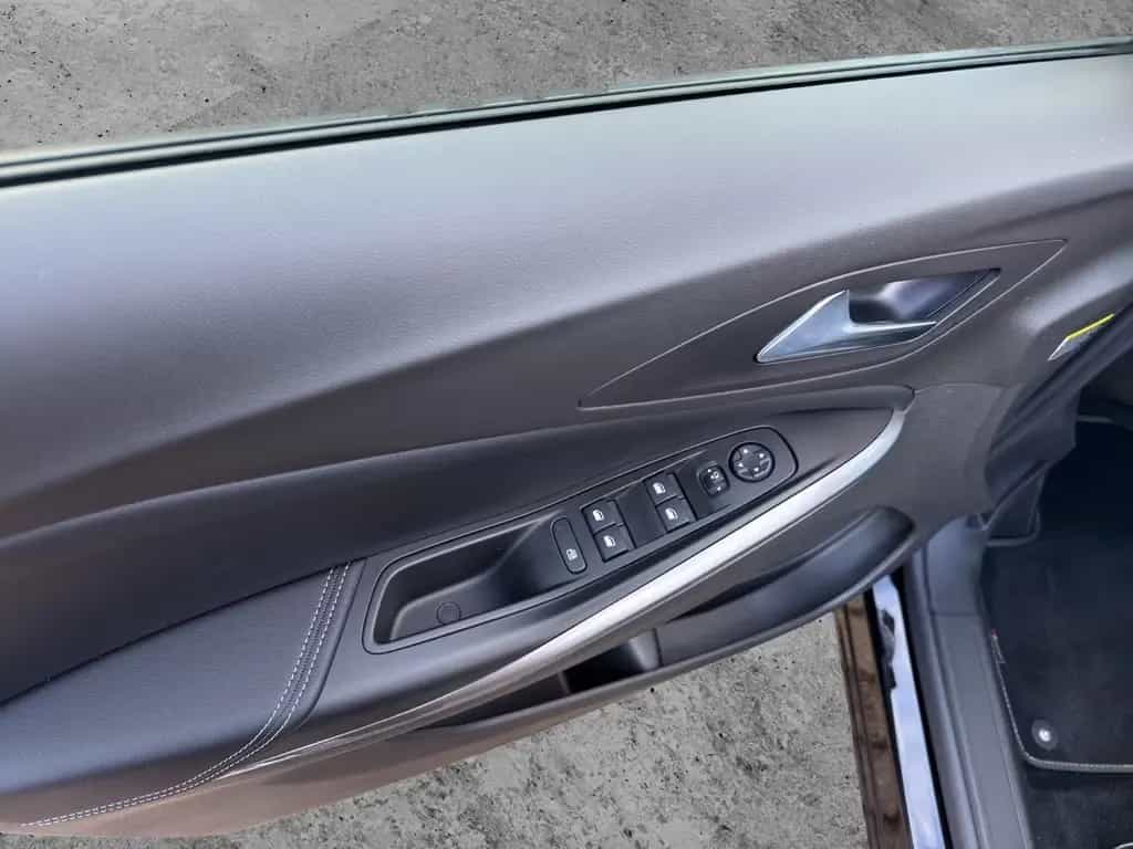 Opel Grandland (X) Grandland GS Line*AUT*LED*KAM*NAV*TEM*SHZ*PDC*LM 09/2024-photo-8