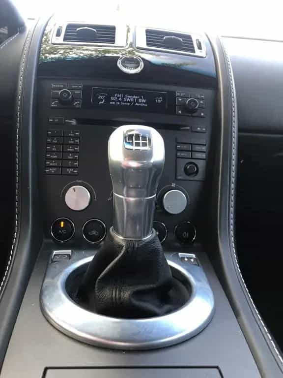 Aston Martin V8 Vantage 4.3l - manual 07/2007-photo-7