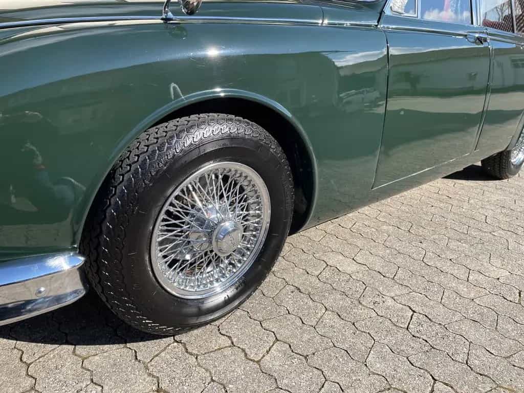 Jaguar MK II 3.8 02/1968-photo-13