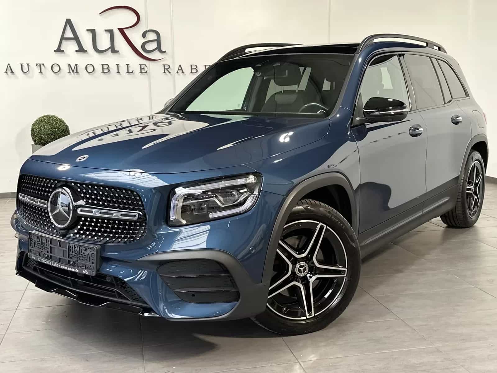 Mercedes-Benz GLB-Class 220 06/2021-photo-1