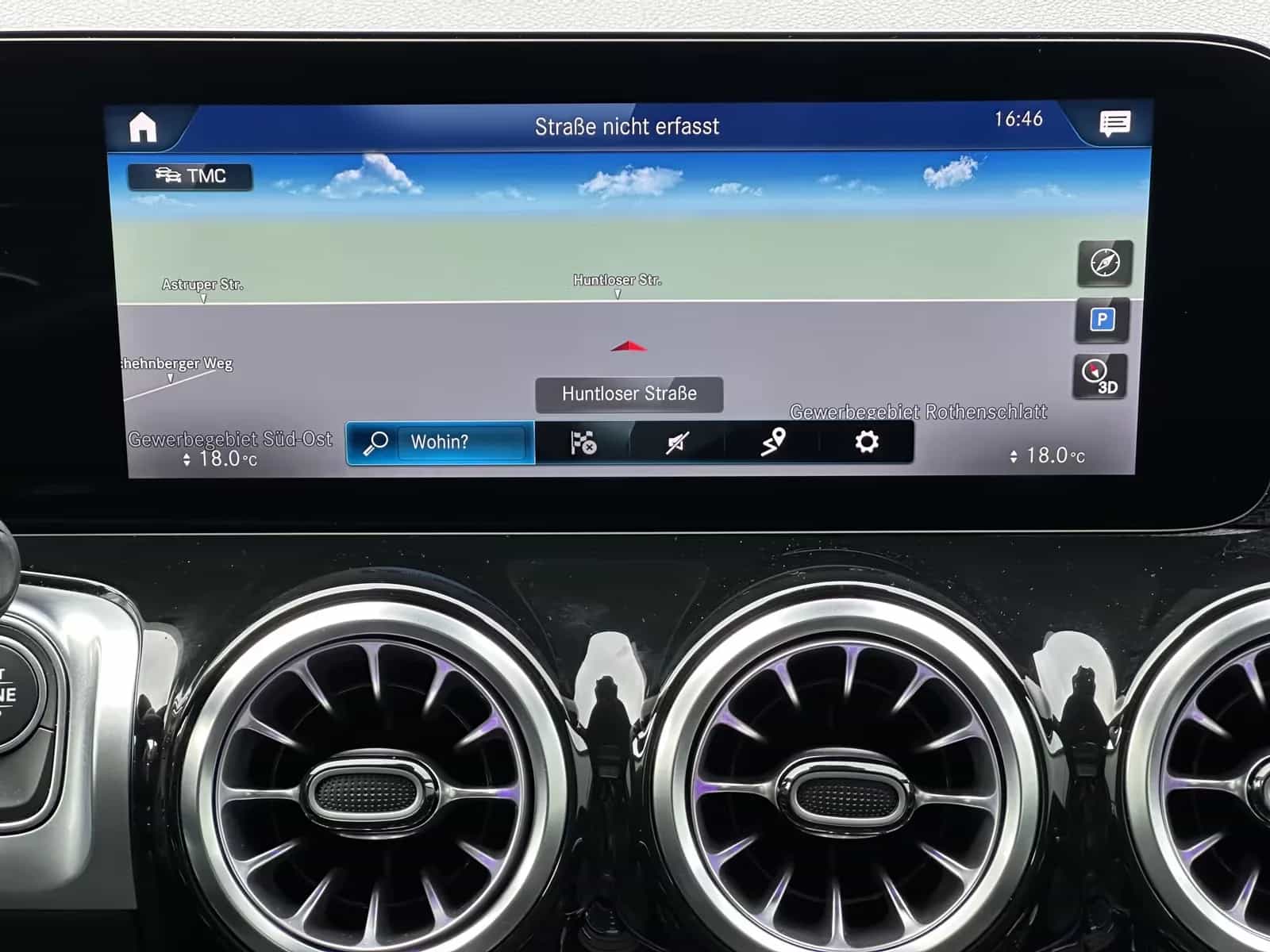 Mercedes-Benz GLB-Class 220 06/2021-photo-15