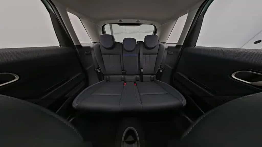MINI Cooper C 5-Türer 03/2025-photo-13